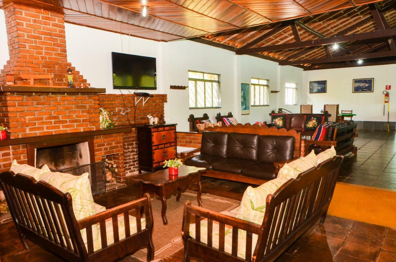 Hotel Fazenda Villa Galicia Nazaré Paulista Exteriör bild